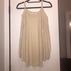 Umgee Cold Shoulder Sweater in Cream (size small)
